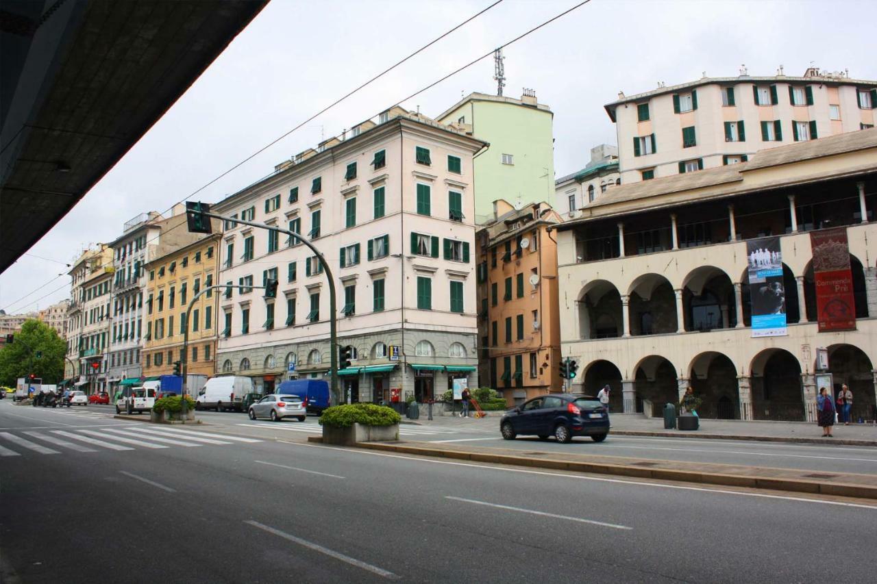 Pieno Centro - 3 Min Acquario Lägenhet Genua Exteriör bild